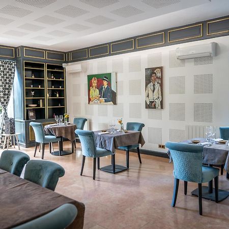 La Redoniere Hotel Romans-sur-Isere Bagian luar foto