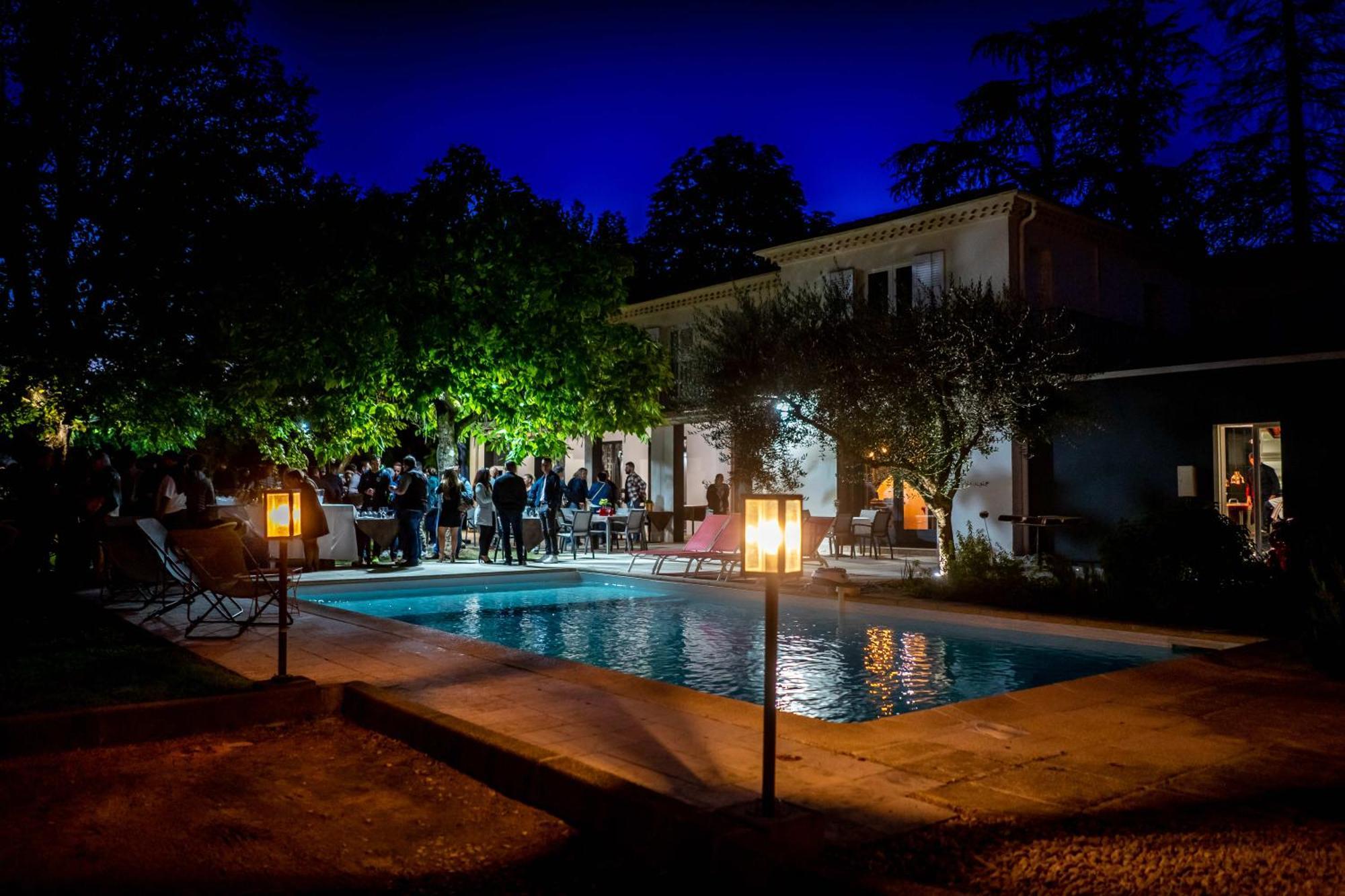 La Redoniere Hotel Romans-sur-Isere Bagian luar foto